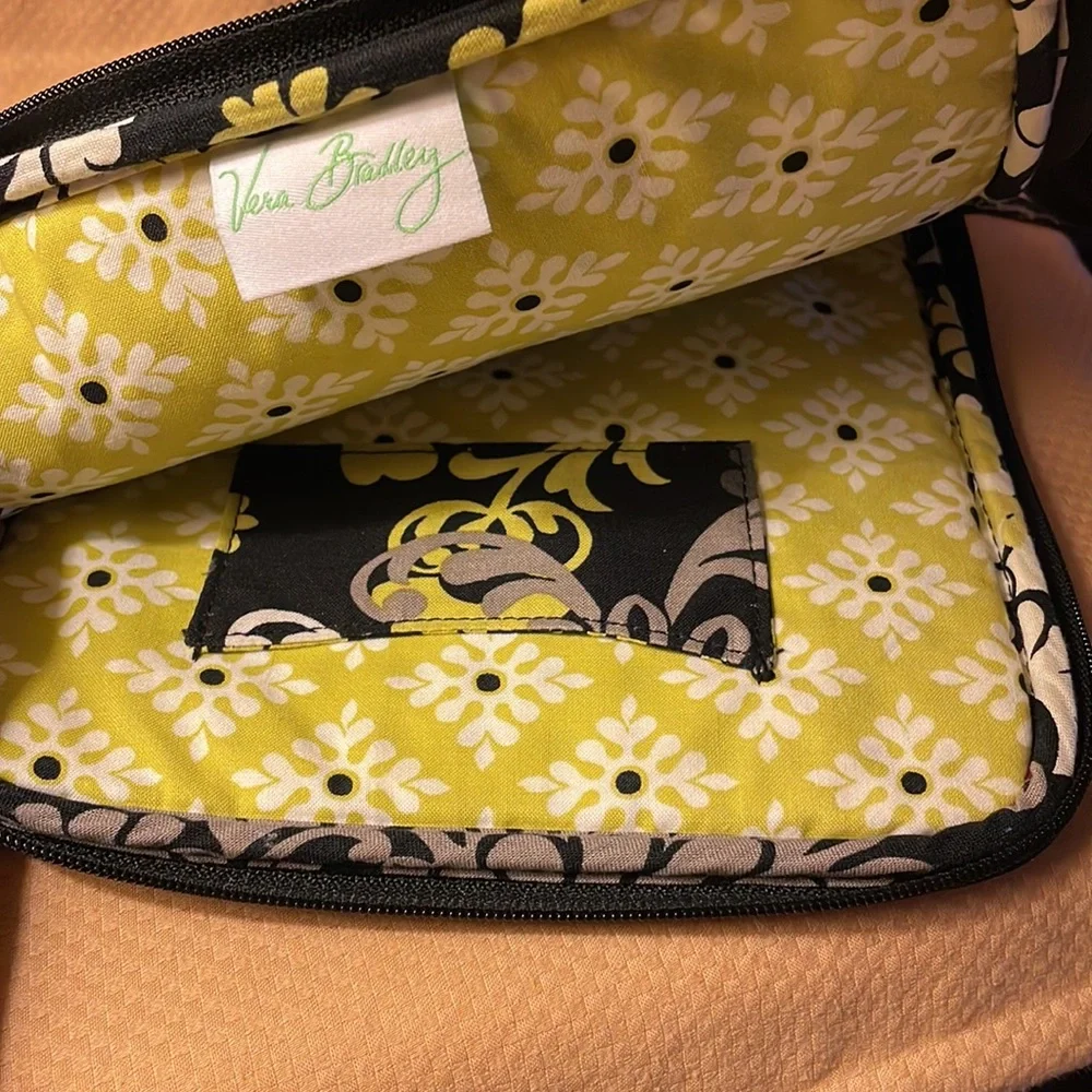 NWOT’s-Vera Bradley laptop bag. Black, gray, lime & white floral pattern